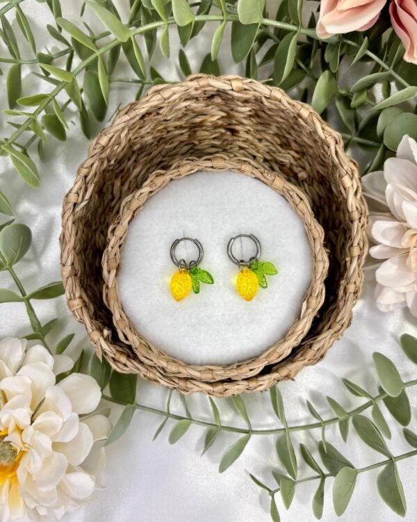 Limoncello-korvakorut, hopea