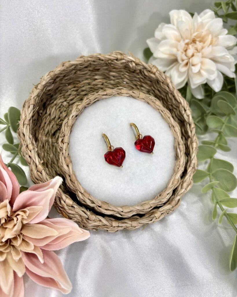 Valentine-korvakorut, kulta-punainen